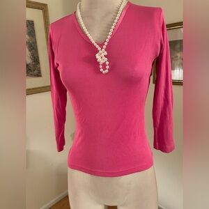 Lynn Ritchie Like new Pink V-Neck Top SZ XS. B:746